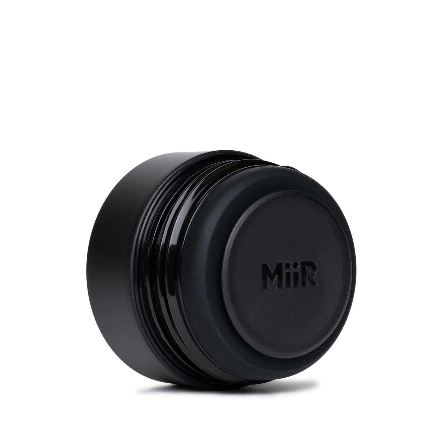360-traveler-q9 360_Lid_Studio_0521_Bottom_1__TRV1SV16002.jpg