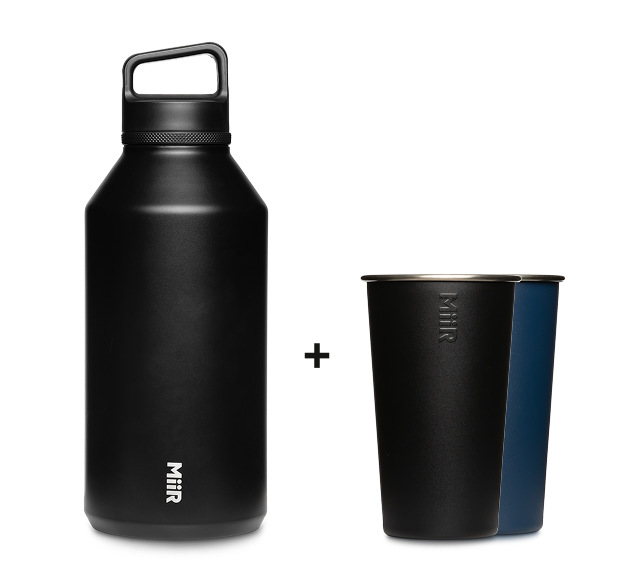 64oz-wm-bottle-2x-pint-cups-j3 64oz-bundle-03.png
