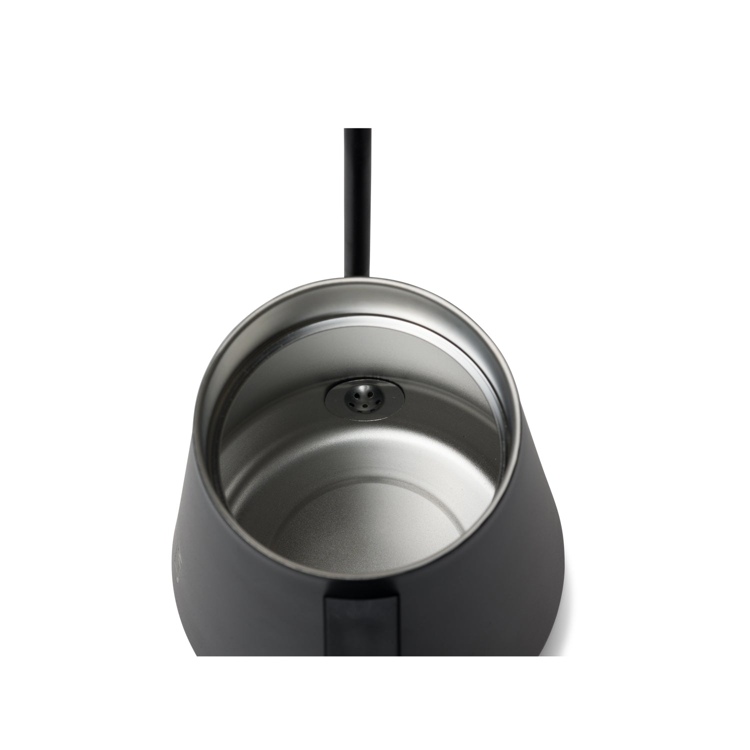 new-standard-pour-over-kettle-f4 Pour_Over_Kettle_Black_Studio_0222_Screen__POK1SNOS002.jpg