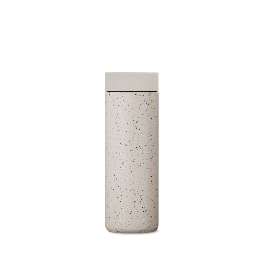 360-traveler-q9 WebPDP-16oz_360_Traveler_Desert_Tan_Speckle_Studio__TRV1SV16224_Back.jpg