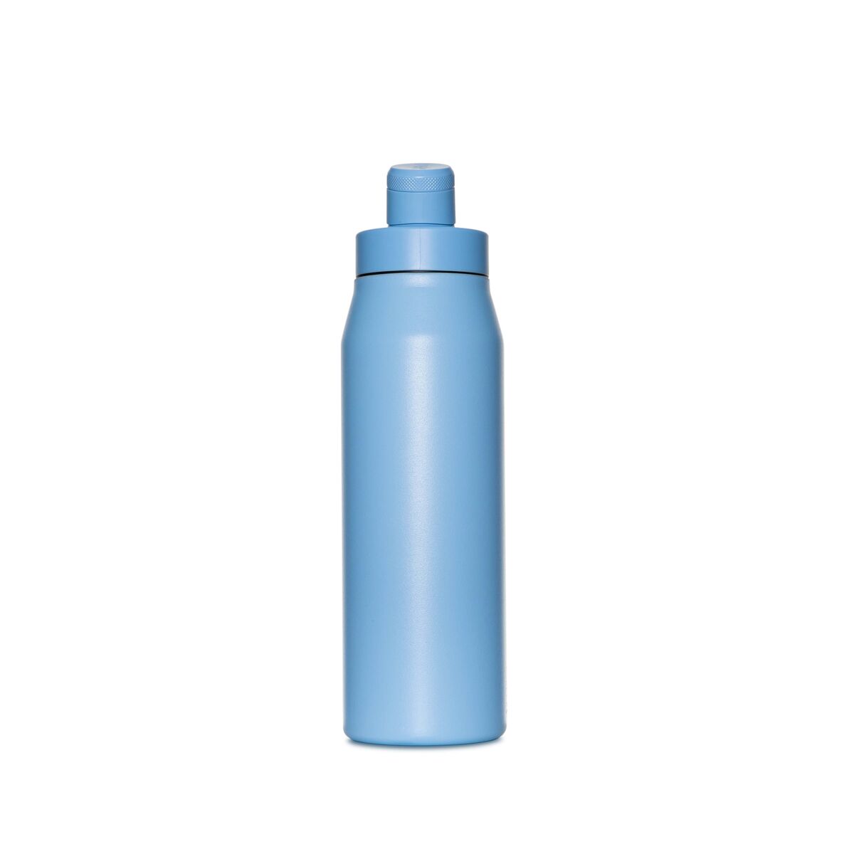 chug-bottle-q8 WebPDP-32oz_Chug_Bottle_Altitude_Blue__WMB2CH32229_X2Studio_90.jpg