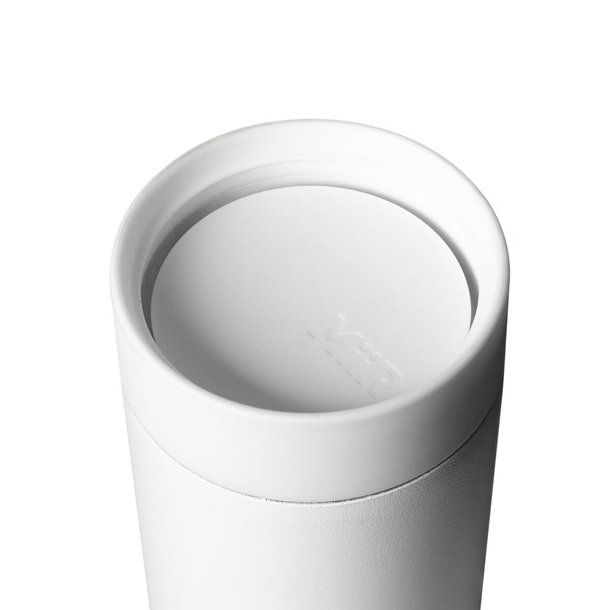 360-lid-s0 WebPDP-360_Lid_White__3602PNWM001_X2Studio_Closeup_Open.jpg