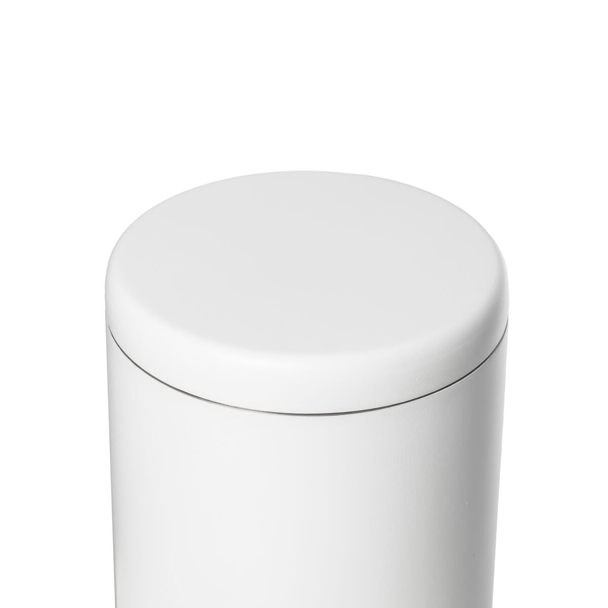airlock-coffee-canister-e3 WebPDP-Airlock_Coffee_Canister__ACN2SVOS001_White_X2Studio_45_Deg_Lid_On.jpg