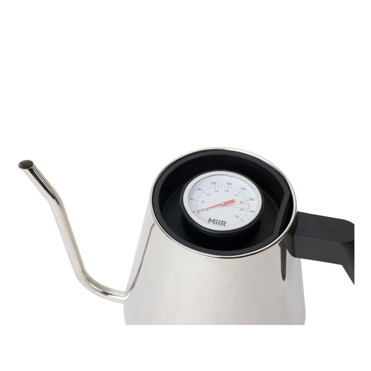 new-standard-pour-over-kettle-f4 WebPDP-Pour_Over_Kettle_Black_Studio_0222_45_Deg_Lid__POK1SNOS005.jpg