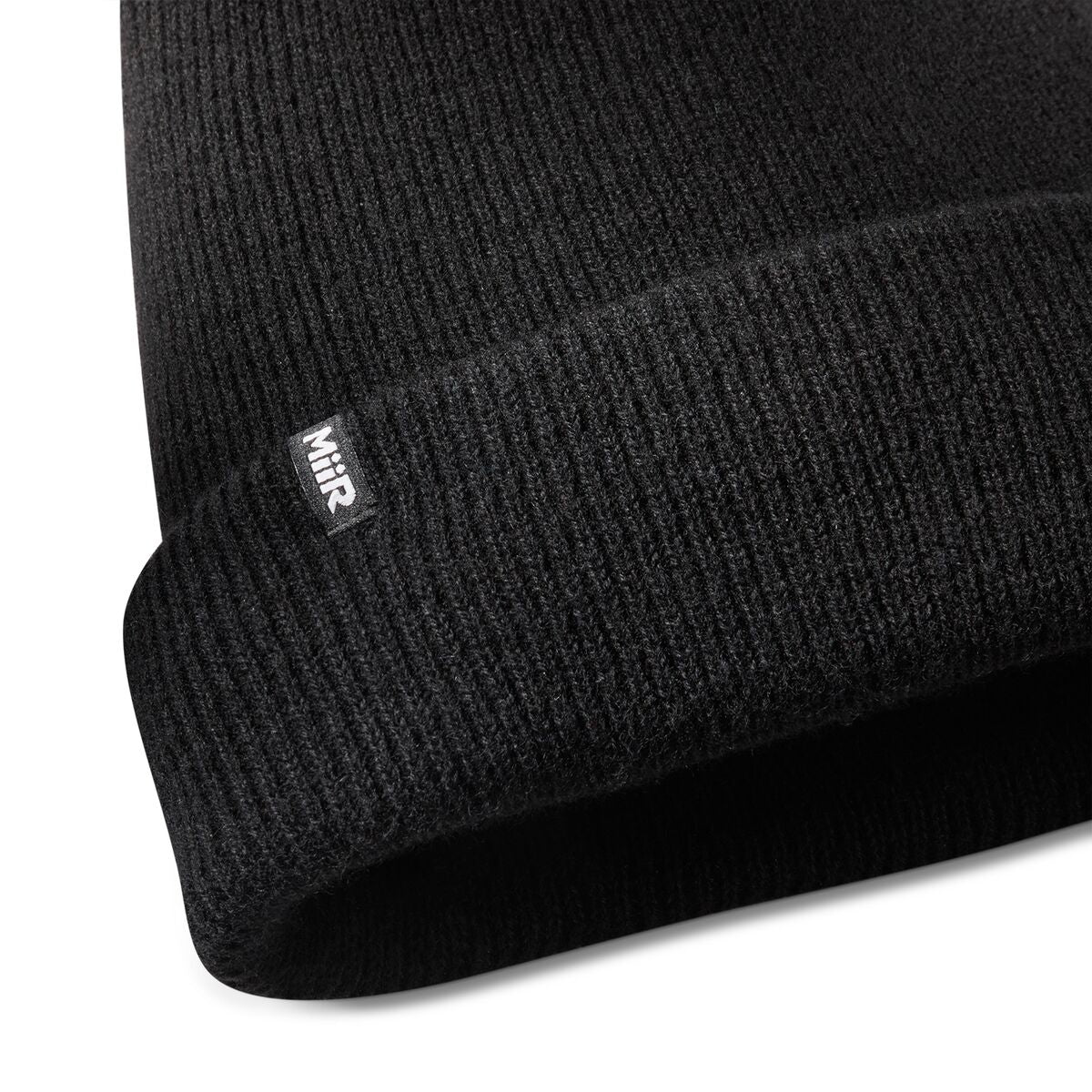 recycled-cashmere-beanie-u6 WebPDP-Recycled_Cashmere_Luxe_Beanie_Studio_Detail__BNE004002OS.jpg
