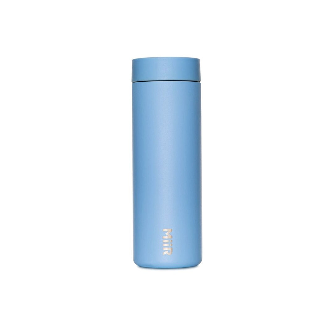 360-traveler-q9 Web_PDP-16oz_360_Traveler_Altitude_Blue_TRV2SV16229_X2Studio_Front_468ba268-bf77-499c-9efc-5cee91c39a60.jpg